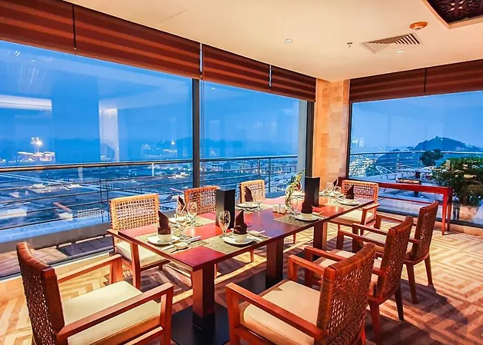 Sai Gon Ha Long Hotel